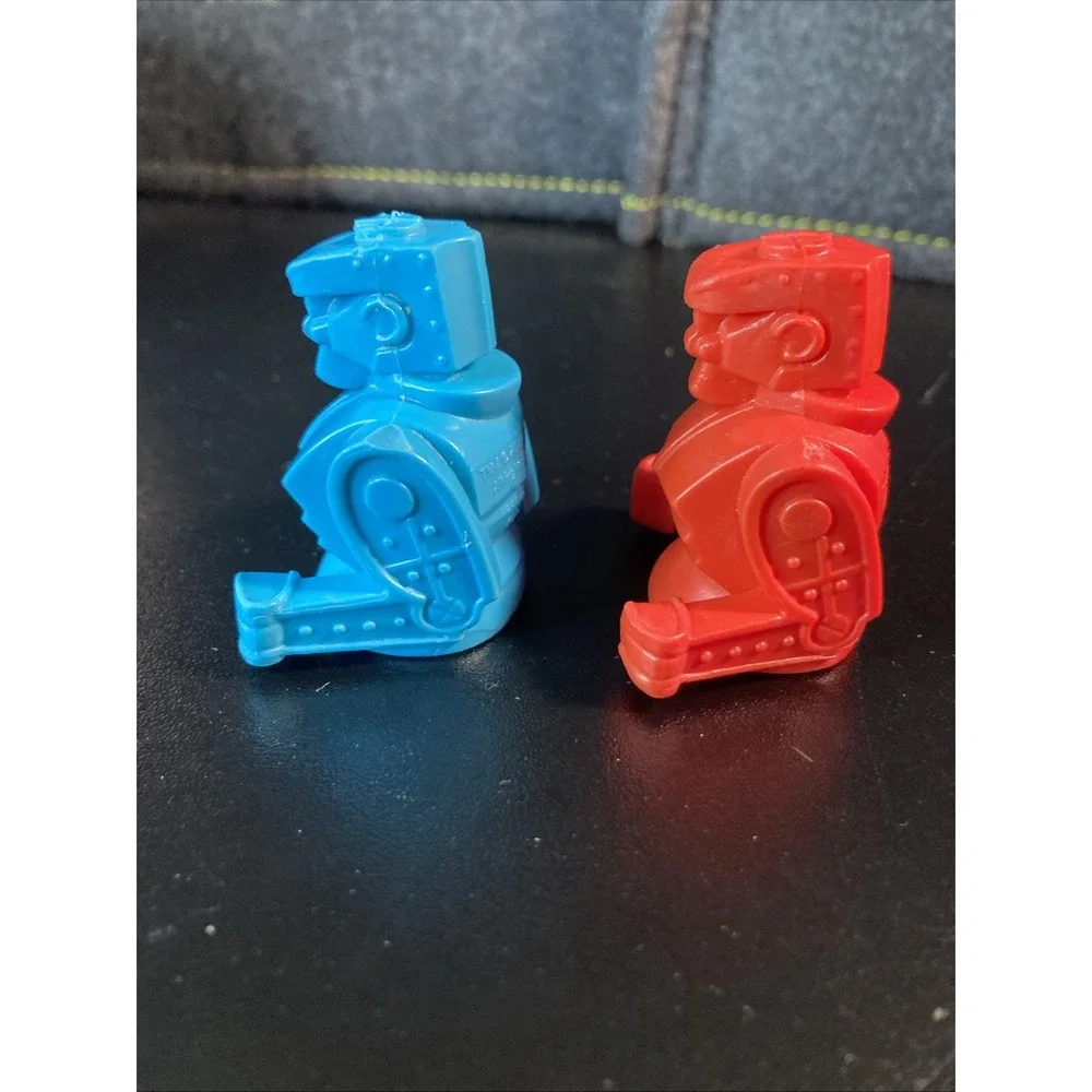 ROCK'EM SOCK'EM ROBOTS Thumb Wrestlers‎ Set of 2 Wendy's Kids Meal 2012 Red Blue